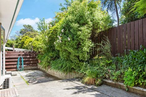 Photo of property in 105b Taylor Terrace, Tawa, Wellington, 5028