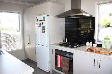 Photo of property in 88b Kirton Drive, Riverstone Terraces, Upper Hutt, 5018