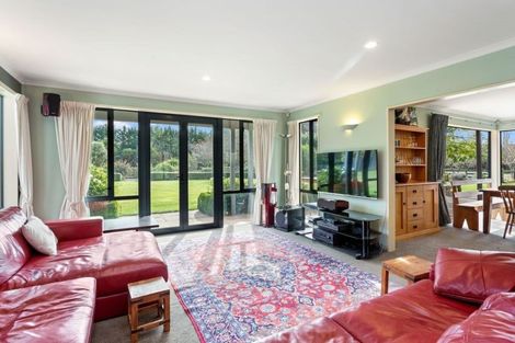 Photo of property in 186 Loburn Whiterock Road, Loburn, Rangiora, 7472