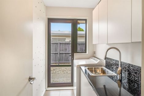 Photo of property in 17 Parkside Crescent, Northwood, Christchurch, 8051