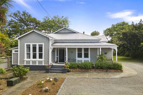 Photo of property in 54 Grey Street, Marton, 4710