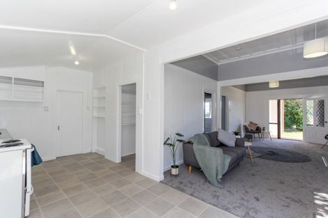 Photo of property in 17a Brookes Terrace, Waitara, 4320