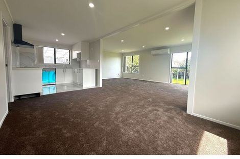 Photo of property in 1 Heathberry Close, Papatoetoe, Auckland, 2025