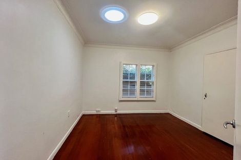 Photo of property in 232 Lake Road, Hauraki, Auckland, 0622