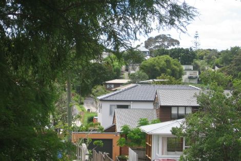 Photo of property in 1/11 Corunna Road, Milford, Auckland, 0620