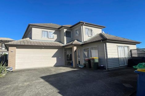 Photo of property in 16 Merlot Way, Te Atatu South, Auckland, 0610