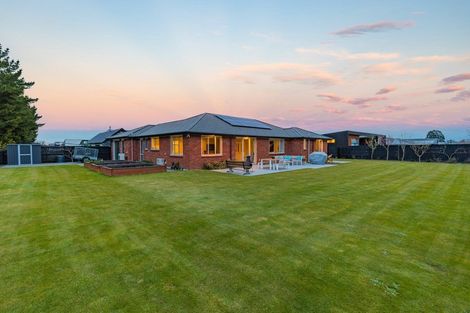 Photo of property in 17 Kohunga Crescent, Bottle Lake, Christchurch, 8083