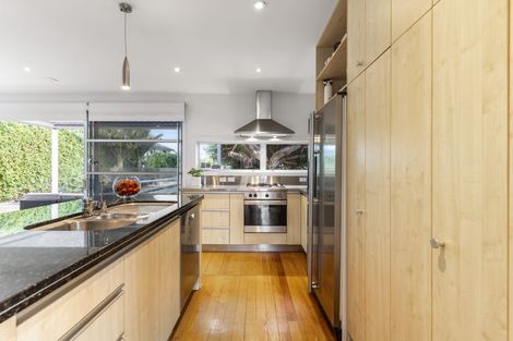 Photo of property in 10 Churchill Road, Cockle Bay, Auckland, 2014