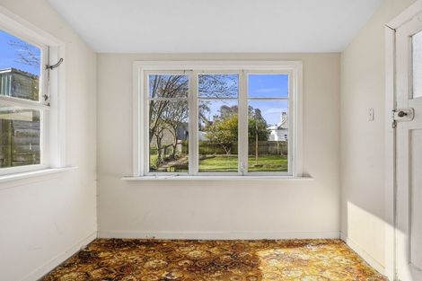 Photo of property in 11 Rutherford Street, Caversham, Dunedin, 9012
