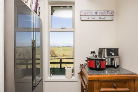 Photo of property in 60 Beechwood Road, Feilding, 4779