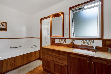 Photo of property in 839 Otaraoa Road, Tikorangi, Waitara, 4383