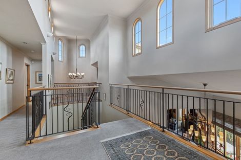 Photo of property in 64 Lake Crescent, Hamilton Lake, Hamilton, 3204