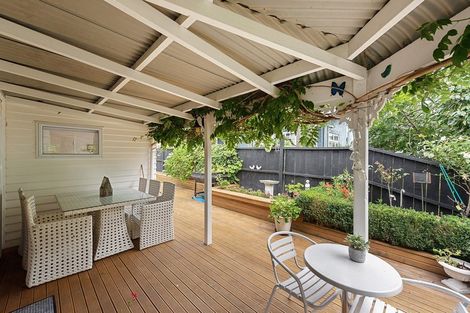 Photo of property in 19 Taniwha Street, Frankton, Hamilton, 3204