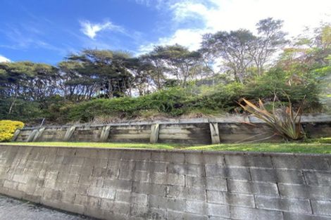 Photo of property in 30 Deller Grove, Silverstream, Upper Hutt, 5019