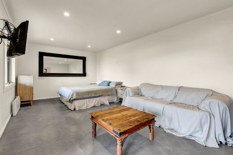 Photo of property in 206 Smart Road, Hillsborough, New Plymouth, 4372