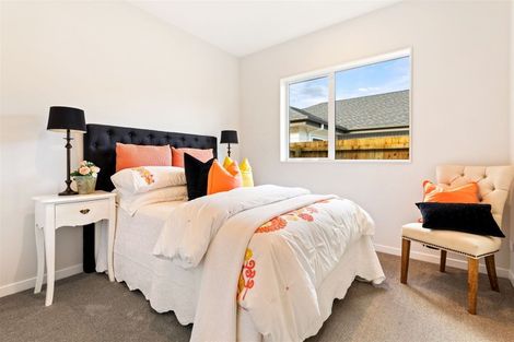 Photo of property in 87 Vinistra Road, Kumeu, 0810