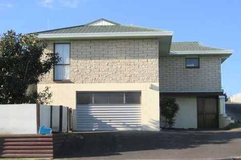 Photo of property in 329a Oceanbeach Road, Mount Maunganui, 3116