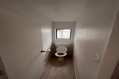 Photo of property in 100 Gillespies Road, Birchville, Upper Hutt, 5018