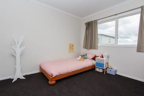 Photo of property in 32 Rebekah Crescent, Flagstaff, Hamilton, 3210