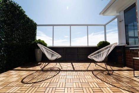 Photo of property in 14 Earls Road, Saint Clair, Dunedin, 9012