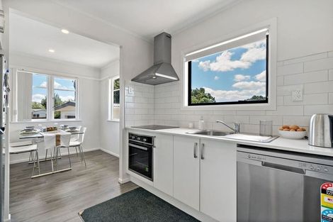 Photo of property in 8 Williams Crescent, Otara, Auckland, 2023
