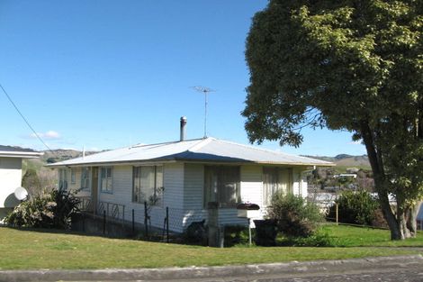 Photo of property in 33 Kiwi Road, Taihape, 4720