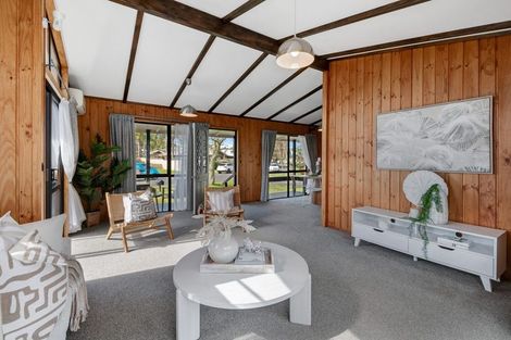 Photo of property in 57 Maygrove Drive, Orewa, 0931