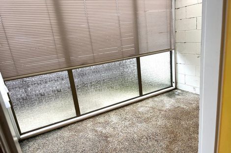 Photo of property in 1/15 Hamilton Road, Papatoetoe, Auckland, 2025