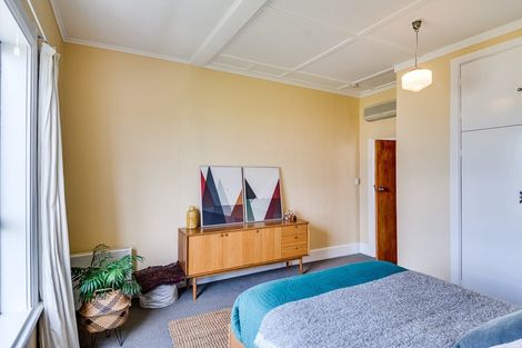 Photo of property in 22 Colenso Avenue, Hospital Hill, Napier, 4110