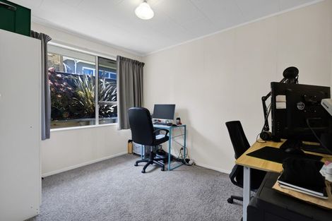 Photo of property in 33 Norwich Avenue, Spotswood, New Plymouth, 4310