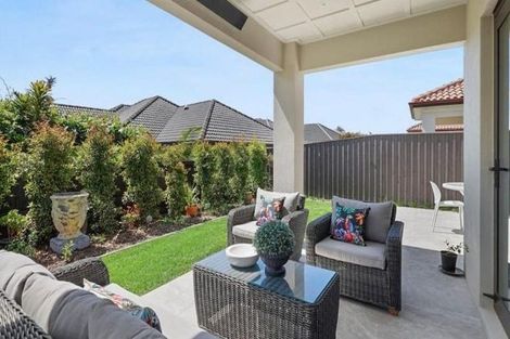 Photo of property in 8 Francesco Drive, Karaka, Papakura, 2113