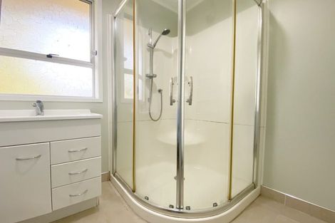 Photo of property in 1/12 Newstead Avenue, Browns Bay, Auckland, 0632