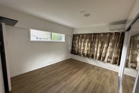 Photo of property in 19 Camelot Place, Glenfield, Auckland, 0629