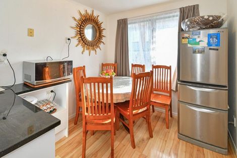 Photo of property in 21 Julian Place, Otara, Auckland, 2023