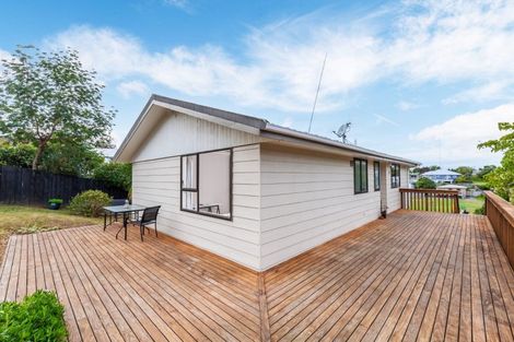 Photo of property in 46 Keegan Drive, Massey, Auckland, 0614