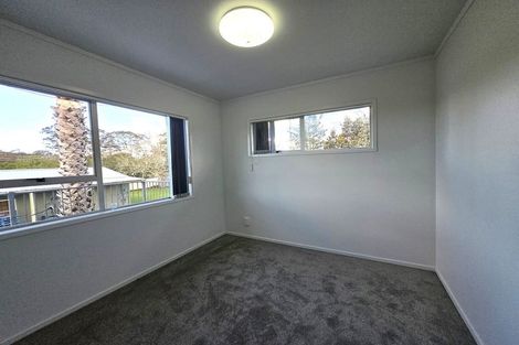 Photo of property in 6 Deacon Road, Riverhead, Kumeu, 0892