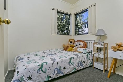 Photo of property in 101a Carlisle Road, Torbay, Auckland, 0632