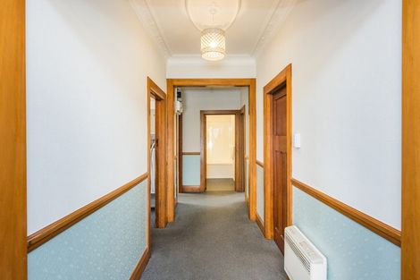 Photo of property in 15 Kingswood Street, Takaro, Palmerston North, 4412