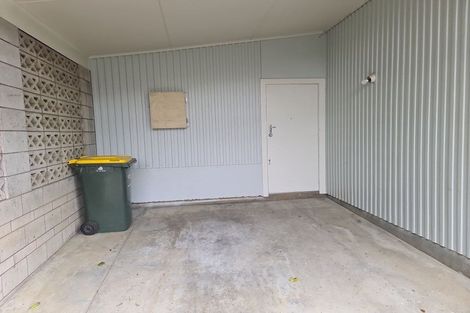 Photo of property in 42 Helvetia Road, Pukekohe, 2120