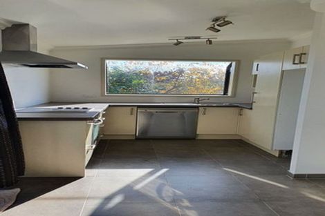 Photo of property in 27 Pahi Place, West Harbour, Auckland, 0618