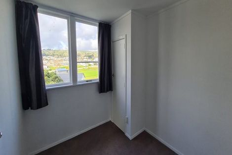 Photo of property in 12-14a Worcester Place, Cannons Creek, Porirua, 5024