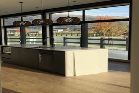 Photo of property in 1 Campbell Road, Wanaka, 9305