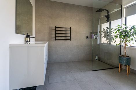 Photo of property in 1 Kereru Lane, Gore, 9710