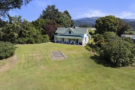 Photo of property in 276 Whakarewa Street, Motueka, 7196