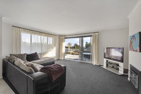 Photo of property in 2 Olivias Place, Stoke, Nelson, 7011