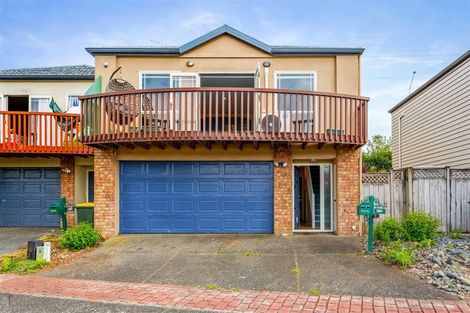 Photo of property in 147b Hobsonville Road, West Harbour, Auckland, 0618