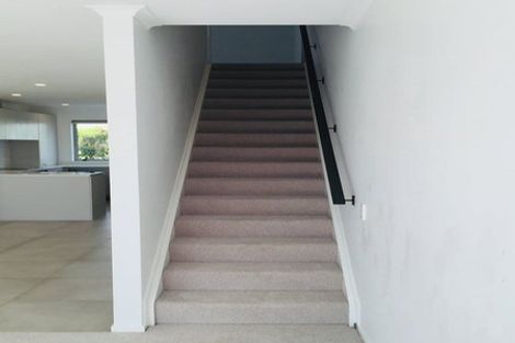 Photo of property in 31 Forbes Mccammon Drive, Swanson, Auckland, 0614