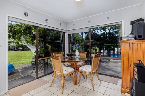 Photo of property in 90 Kemp Road, Kerikeri, 0230