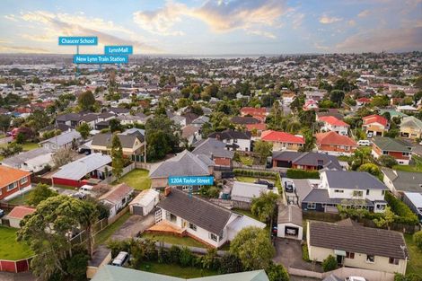 Photo of property in 120a Taylor Street, Blockhouse Bay, Auckland, 0600