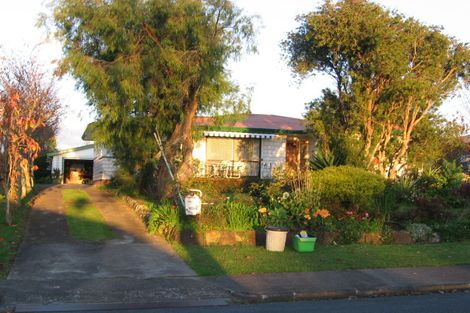 Photo of property in 22 O'halloran Road, Howick, Auckland, 2014